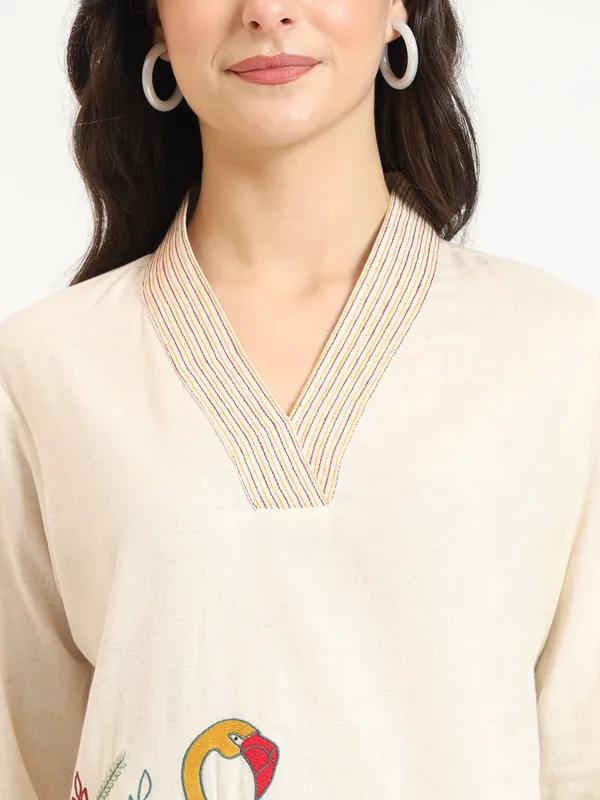 Off_White_Cotton_V-Neck_Embroidery_Top_For_Women