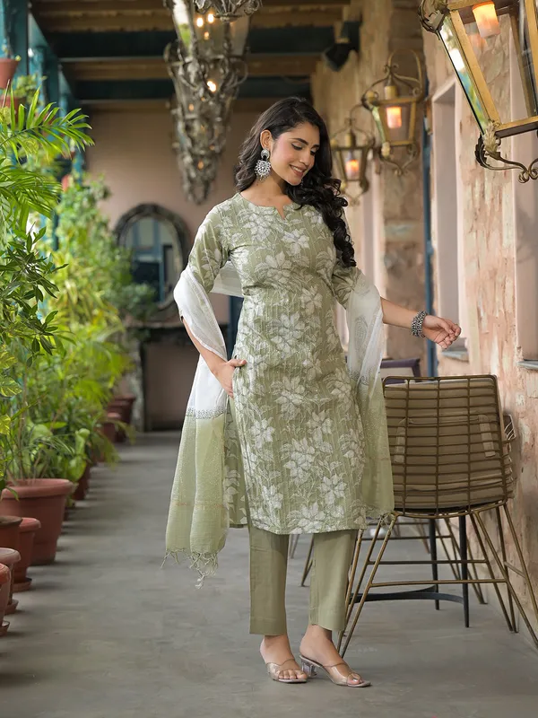 Olive_Green_Cotton_Kurta_Pant_With_Dupatta_For_Women