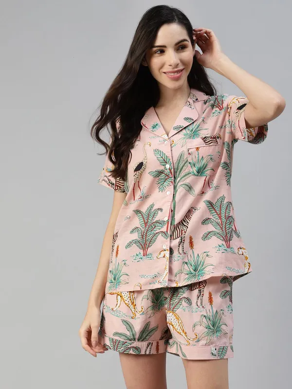 Pink_Cotton_Floral_Print_Night_Suit_For_Women