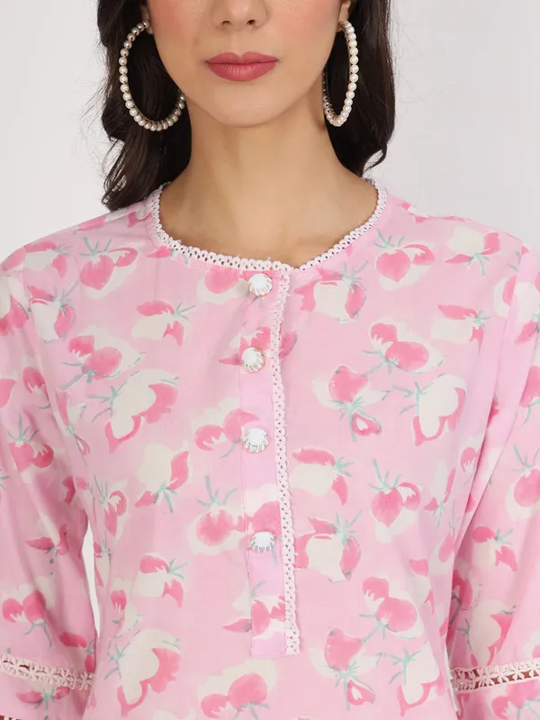 Pink_Floral_Printed_Cotton_Kurta_With_Dhoti_Co-Ord_Set_For_Women