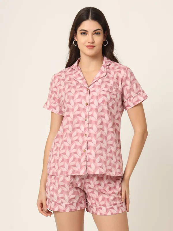 Pink_Printed_Pure_Cotton_Regular_Night_Suit_For_Women