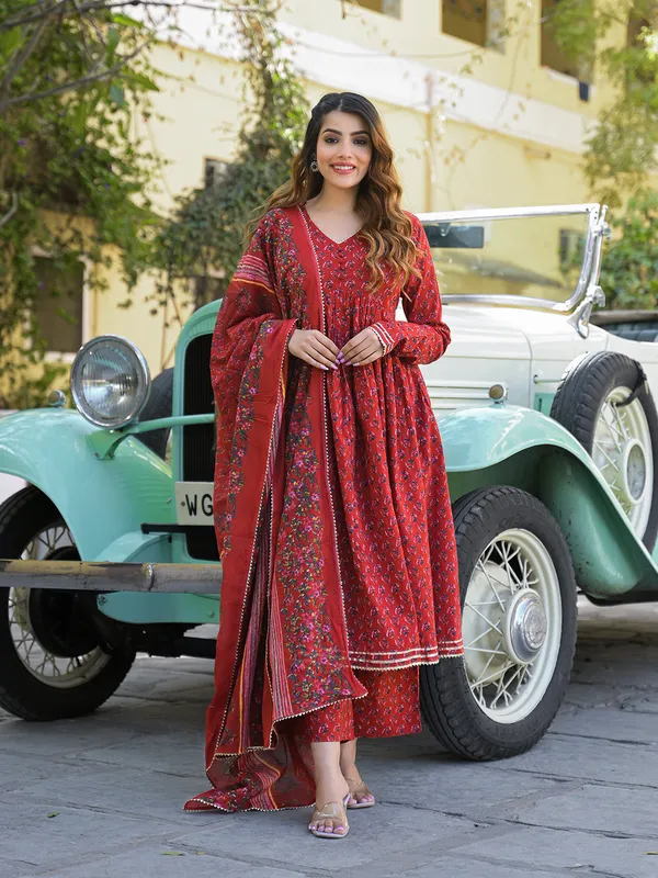 Red_Floral_Cotton_Printed_Anarkali_Kurta_Pant_With_Dupatta_For_Women