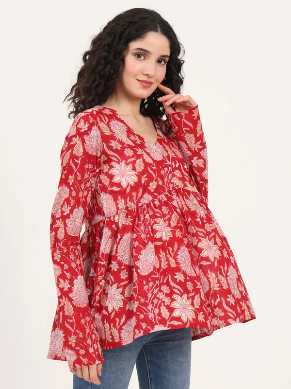 Red_Floral_Printed_V_Neck_Cotton_Top_For_Women