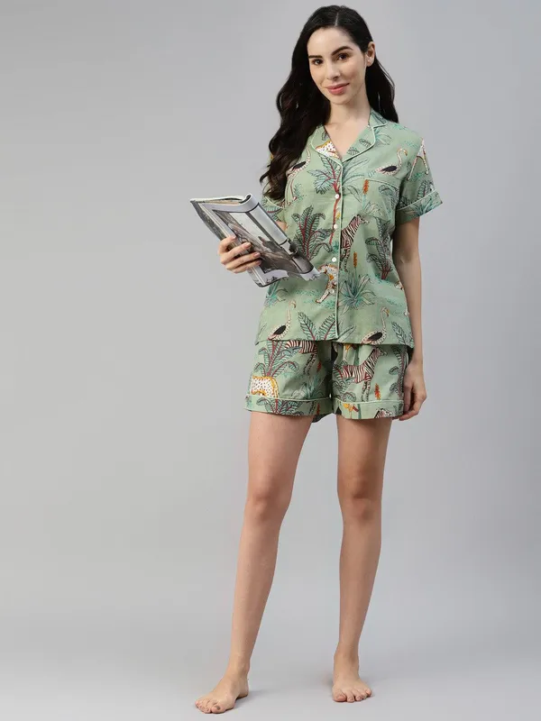 Sea_Green_Cotton_Animal_Print_Night_Suit_For_Women