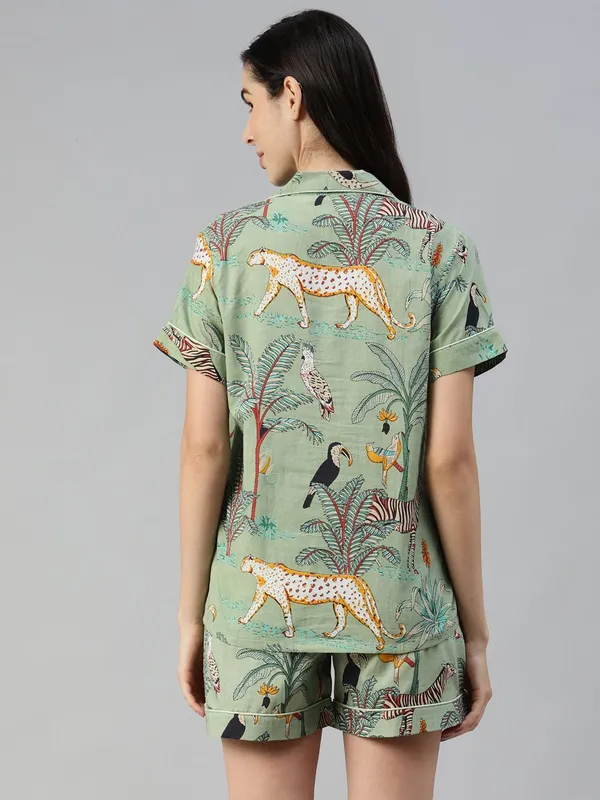 Sea_Green_Cotton_Animal_Print_Night_Suit_For_Women