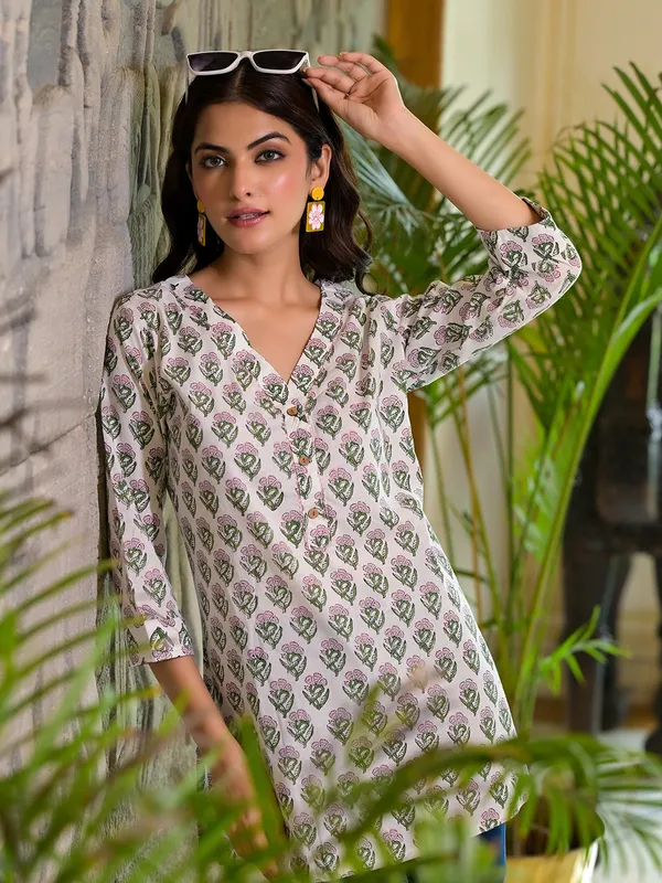 White_Floral_Print_Pure_Cotton_A-Line_Top_For_Women