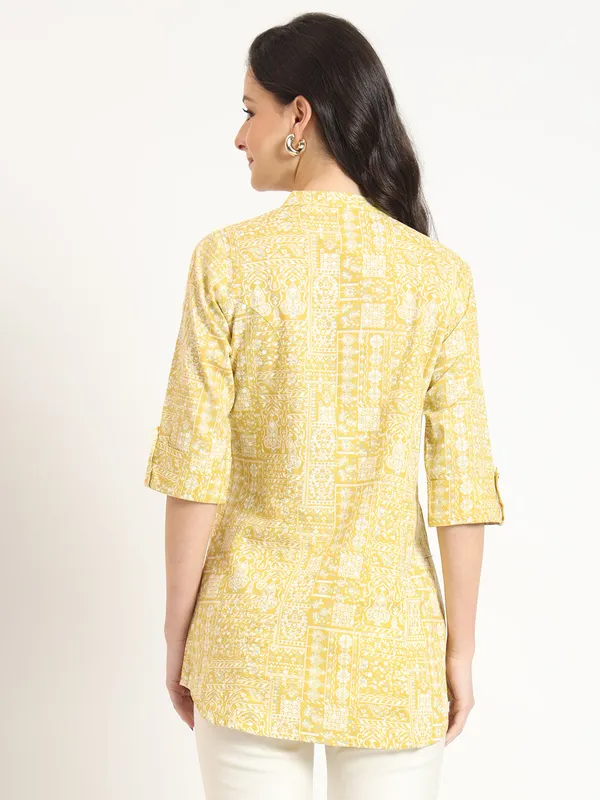 Yellow_Cotton_Fabric_Straight_Top_For_Women