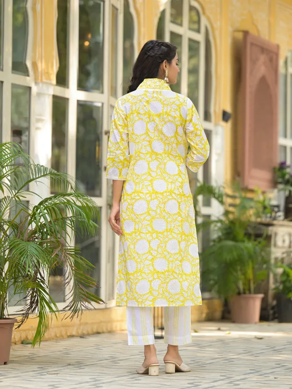 Yellow_Hand_Block_Print_Pure_Cotton_Straight_Kurta_Set_For_Women
