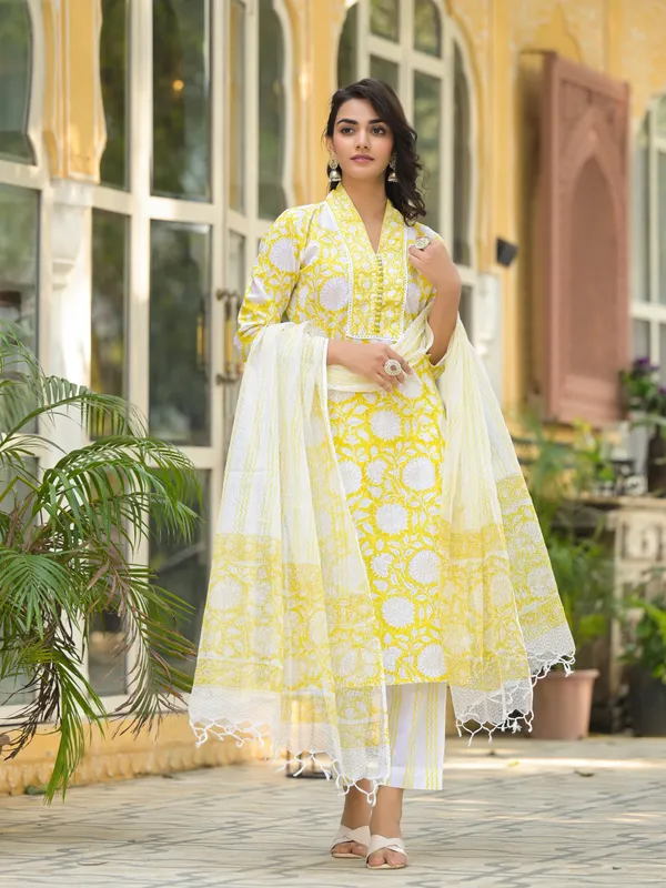 Yellow_Hand_Block_Print_Pure_Cotton_Straight_Kurta_Set_For_Women
