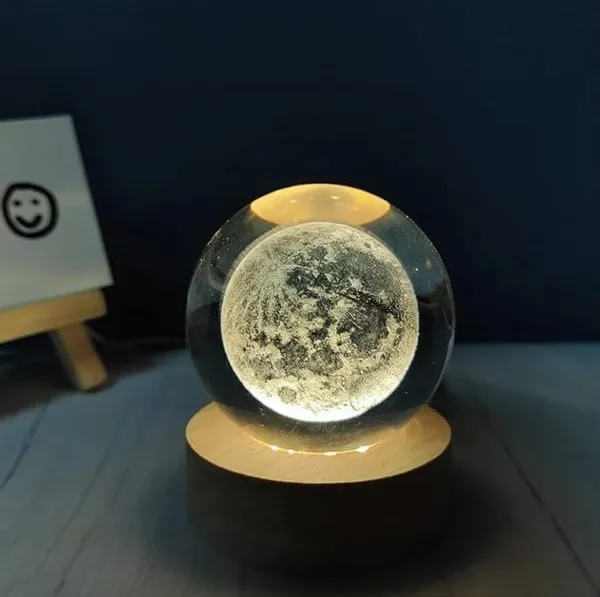 White_Plastic_Moon_Lamp_For_Men_And_Women
