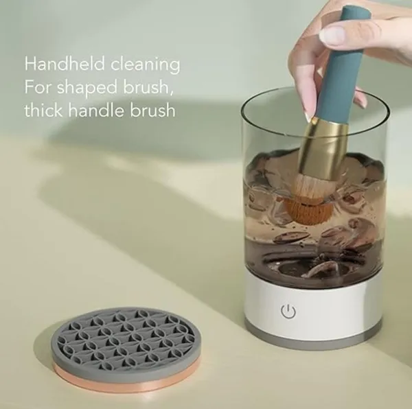 Black_Plastic_Electric_Makeup_Brush_Cleaner_For_Women