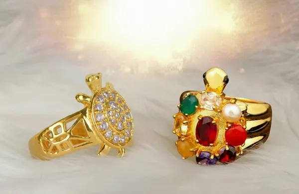 Navaratan_Meru_Ring_and_Crystal_Meru_Ring_Combo_-_For_Unisex_--_Pack_Of_2