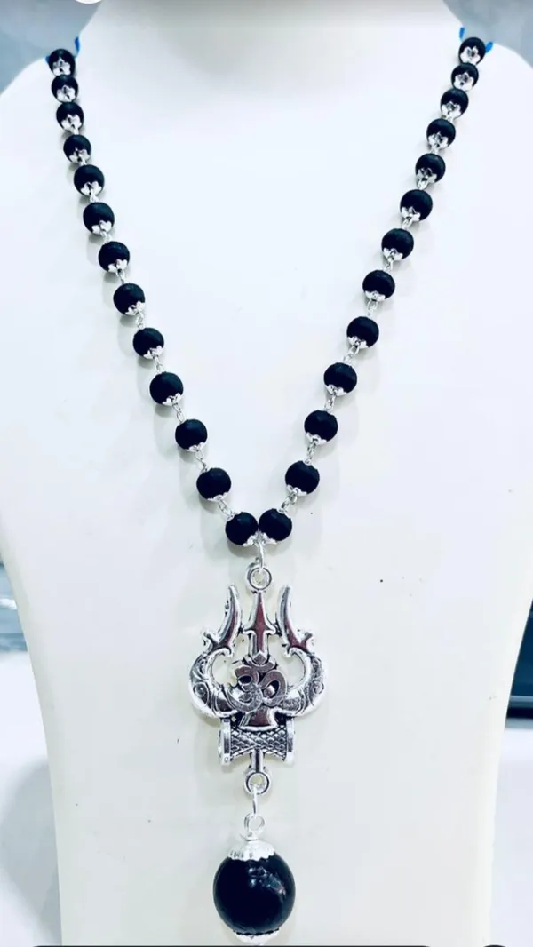 Karungali_Mala_Silver_with_Murgan/Trishul_Pendant_-_Unisex