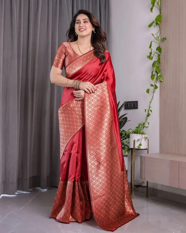 RED_Banarasi_Silk_Jacquard_Saree