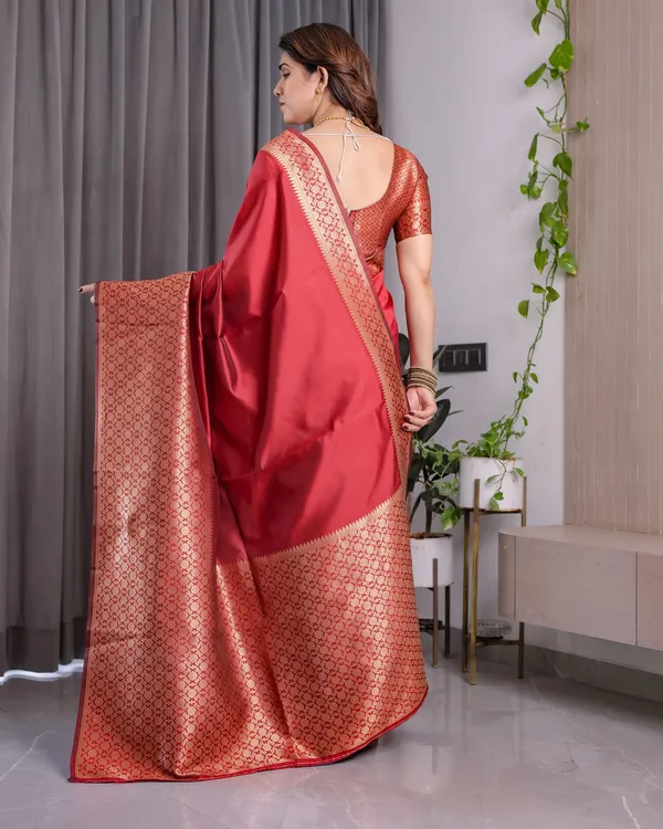 RED_Banarasi_Silk_Jacquard_Saree