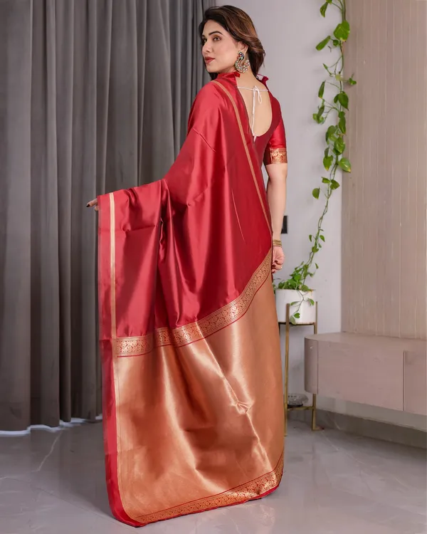 CLASSIC_RED_BANARASI_SILK_SAREES