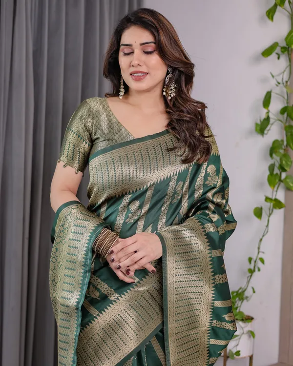 Green_Traditional_Woven_Zari_Saree