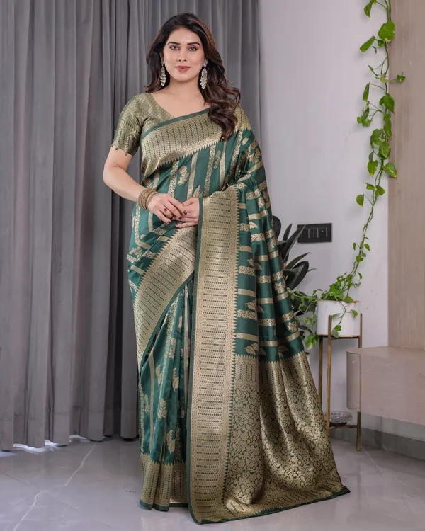 Green_Traditional_Woven_Zari_Saree