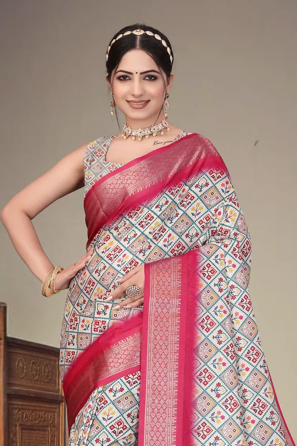 Rani_Cotton_Silk_Digital_Print_&_Jacquard_Border_With_Fancy_Latkan_Saree_For_Women