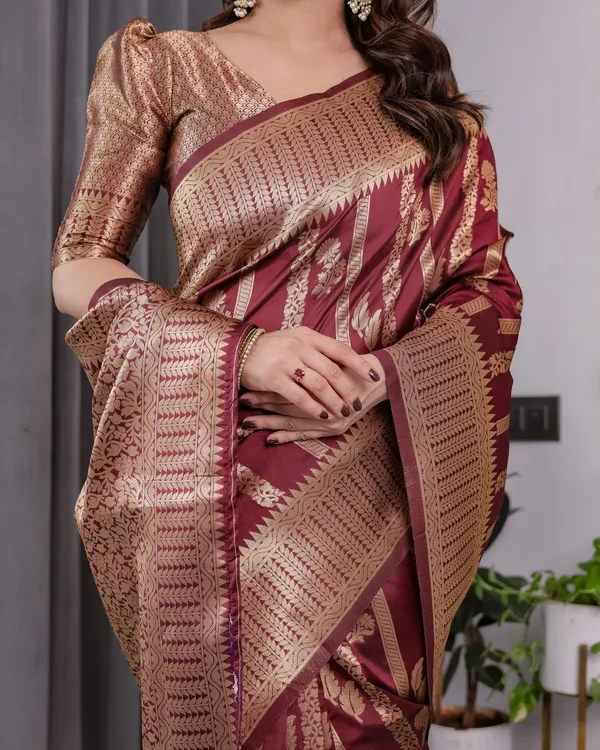 MAROON_Traditional_Woven_Zari_Saree