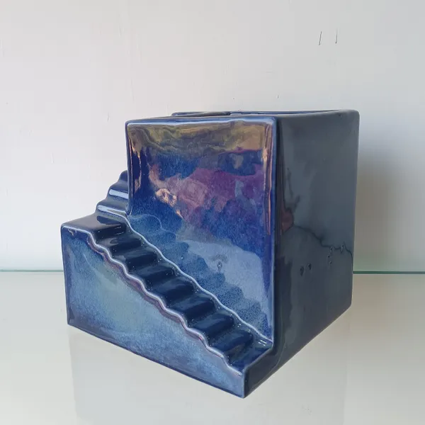 Elevator__Planter_Ceramic_Blue