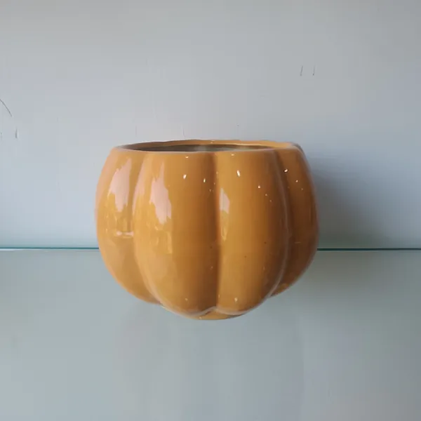 Petal_Pot_Yellow_Ceramic_Planter