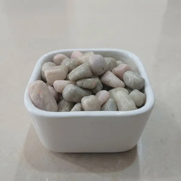 Aquarium_Pebbles_White_Stone__Decoratives