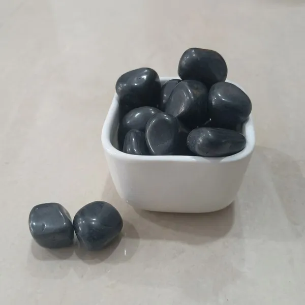 Pebble_Decorative_Black_Stones_Marble_Rock_Decoratives