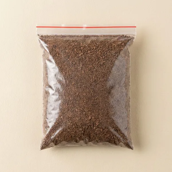 Neem_Cake_Powder_Black_Brown_Organic_Matter