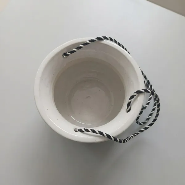 Hanging_Matki_Ceramic_Planter_White