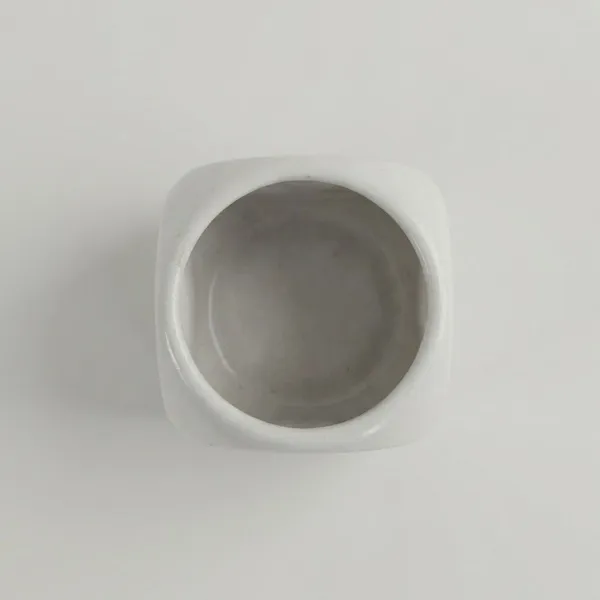 Ludoo_Planter_Set_Of_2_White_Ceramic