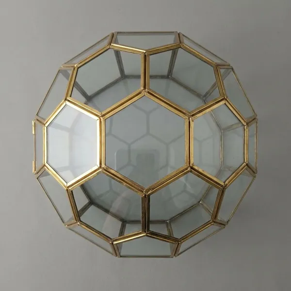 Igloo_Terrarium_Glass_And_gold_Metal
