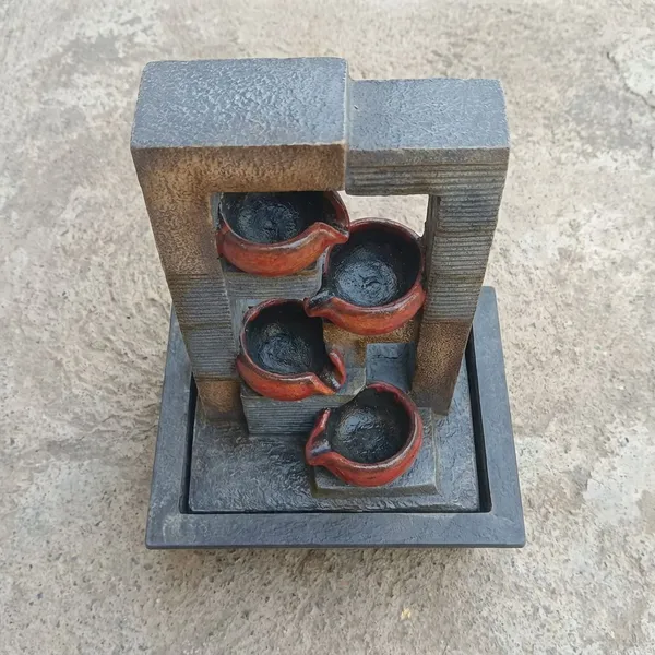 Multicolour_Plastic_And_Resin_Fountain_Big