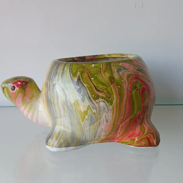 Kurma_Ojas_colourful_tortoise_ceremic_planter