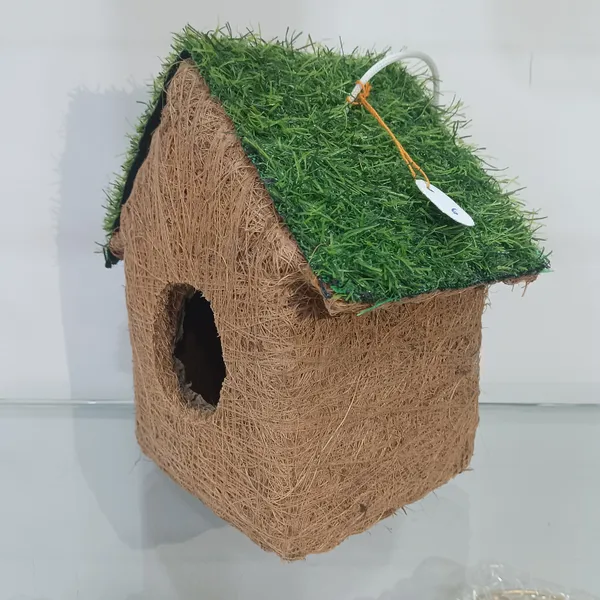 Cocofiber_Bird_House_Small_Hut_Decoratives