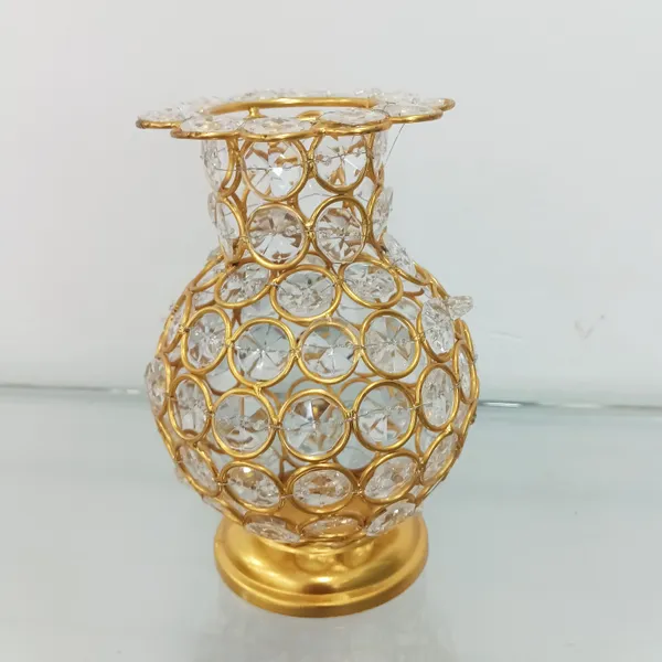 Metallic_Gold_and_Diamond__Pot