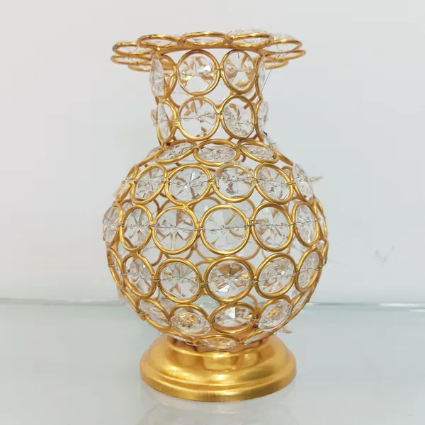 Metallic_Gold_and_Diamond__Pot