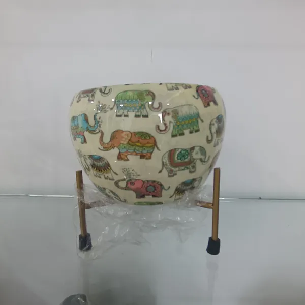 Apple_planter_with_stand