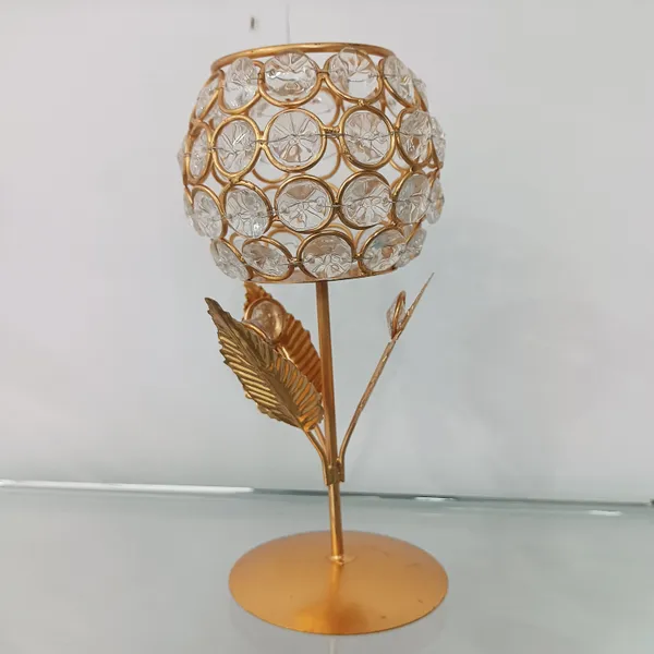 Metallic_Diamond_Cup_Decoratives
