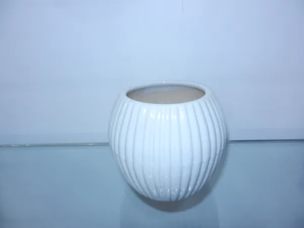 Spike_Bloom__ceremic_planter