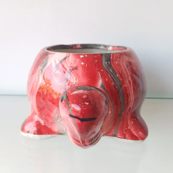 Kurma_Shanta_tortoise_ceremic_planter_red