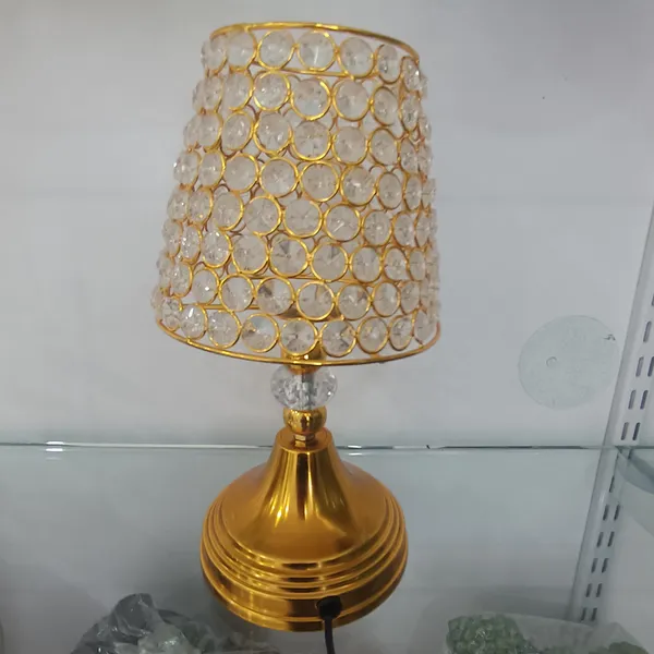 Decorative_Golden_metal_Lamp