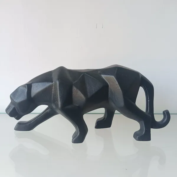 Shadow_Hunter_Ceramic_Jaguar_Decoratives_Black