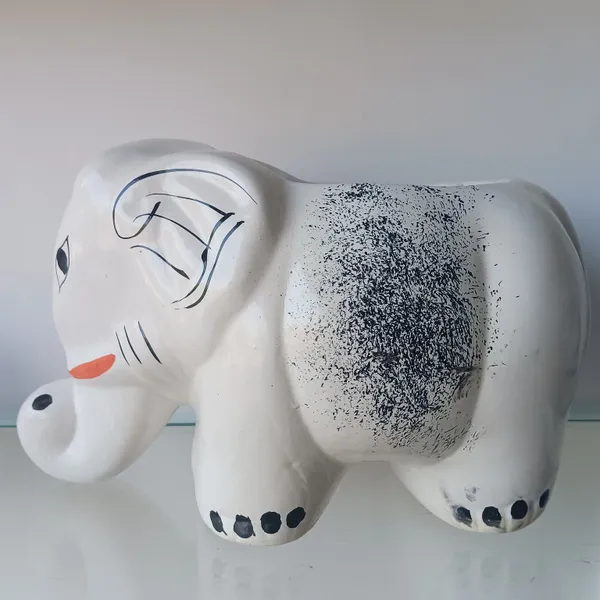 White_Ceramic_Gajraj_Pot_Large