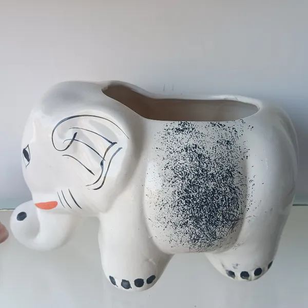 White_Ceramic_Gajraj_Pot_Large