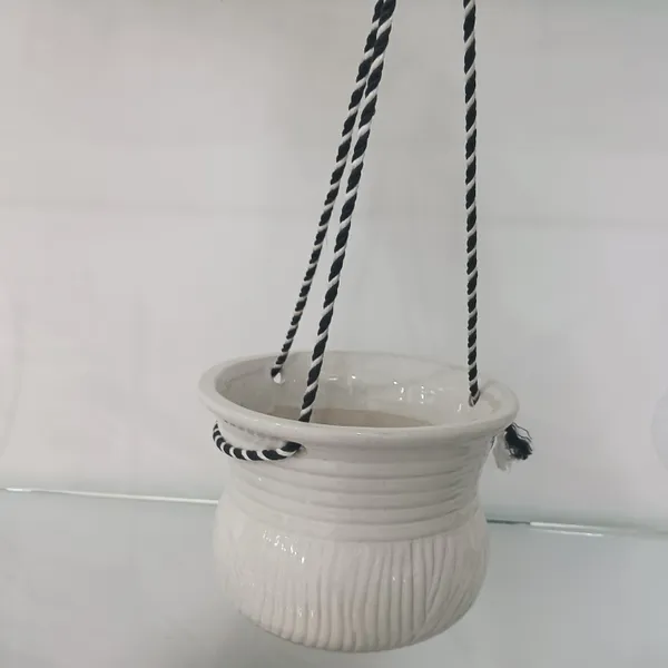 Hanging_Matki_Ceramic_Planter_White