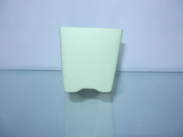 Calys_3in_ceremic_planter