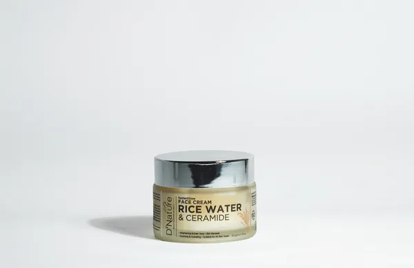 White_Natural_Moisturizing_Cream_With_Rice_Water_&_Ceramides