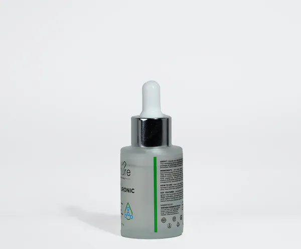 White_Natural_Hydration_Serum_With_Green_Tea_&_Hyaluronic_Acid