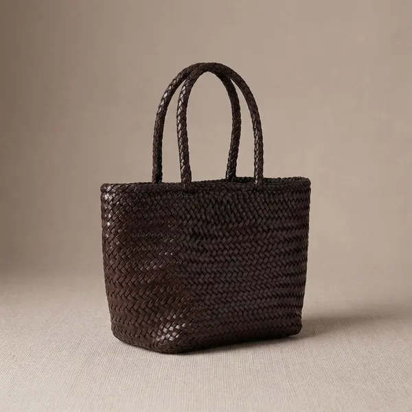 Molton_Brown_Premium_Leather_Shopper_Bag_For_Women